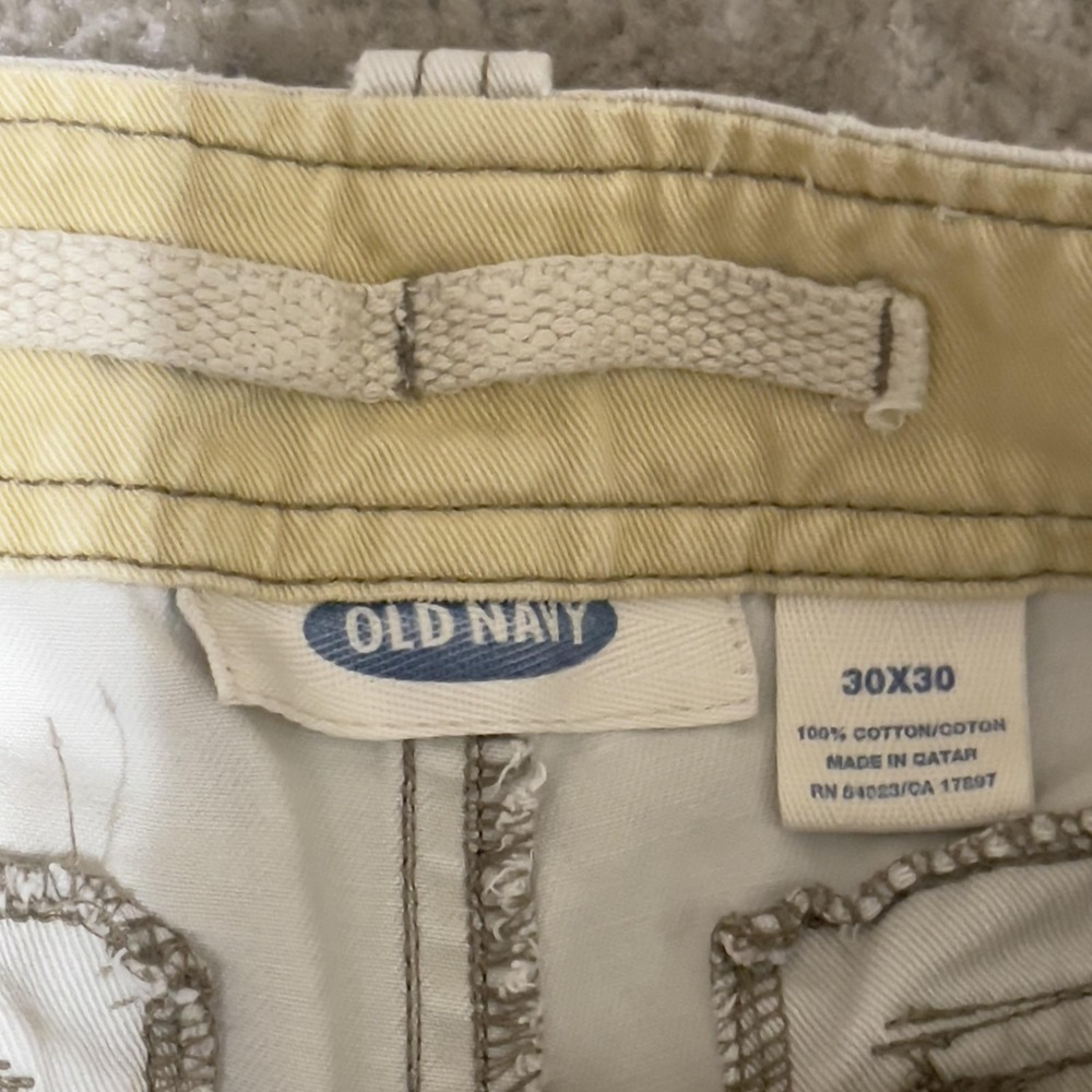 Old Navy Cargo Pants Men 30x30 Beige Convertible Zip Off Outdoor Military‎ Y2K - Picture 3 of 16